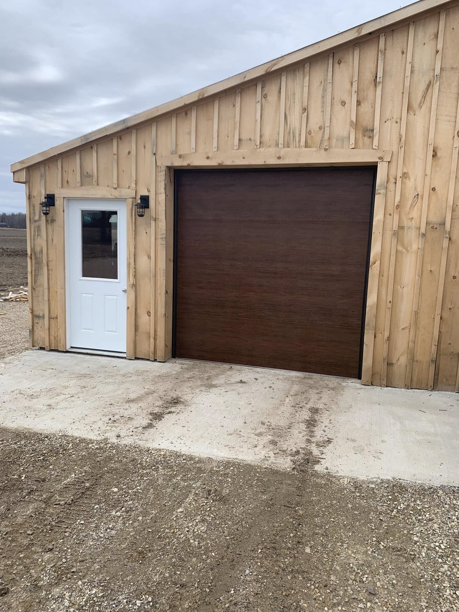 Composite-Wooden-Garage-Door-Example-01